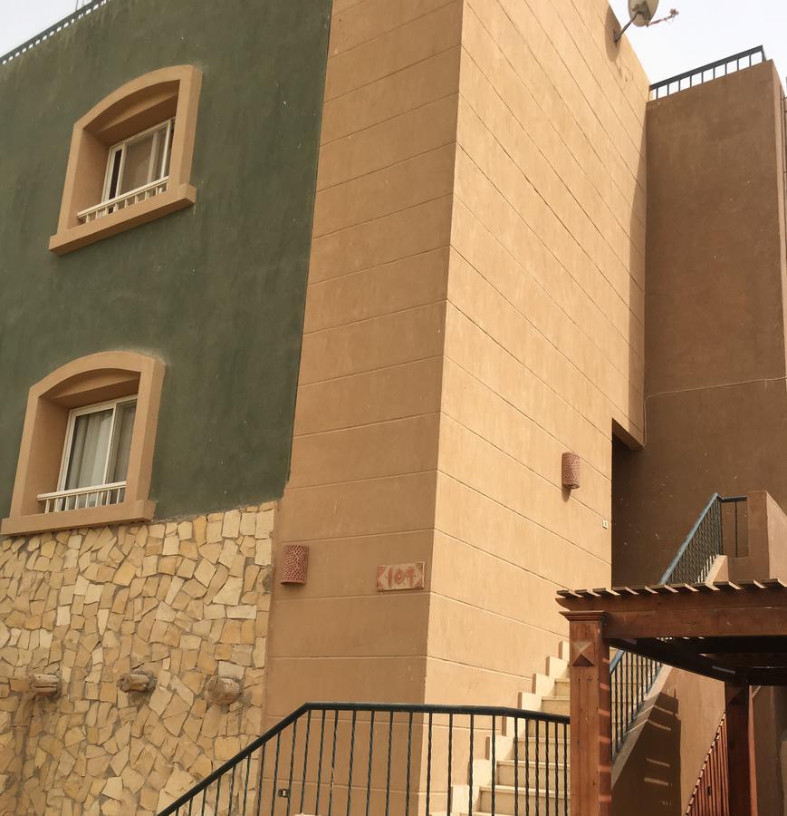 Chalet Marina Wadi Degla Families Only Pool View 2Nd Floor 6 Adults Ain Sukhna Extérieur photo